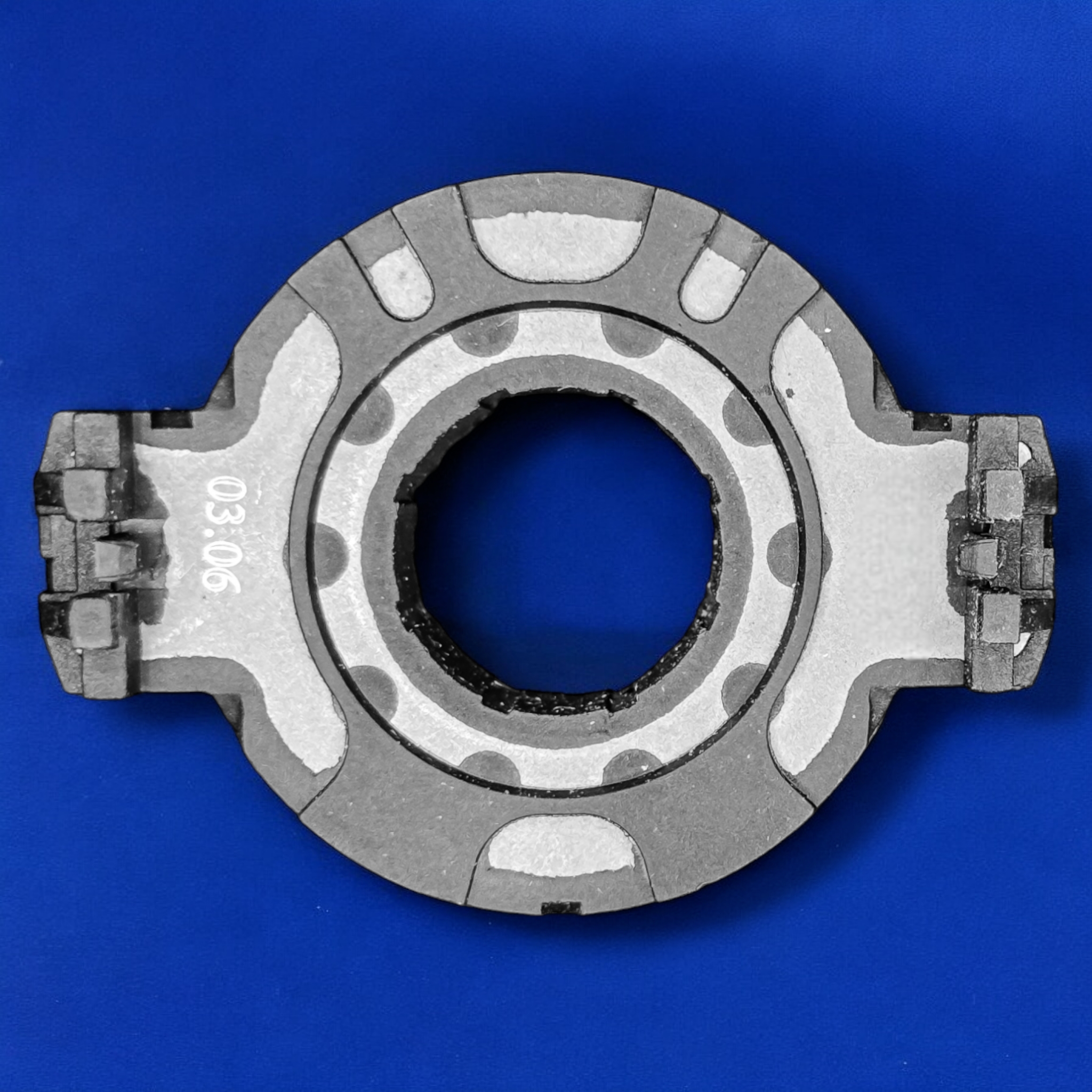 کیت کلاچ ایساکو مدل 00311 مناسب برای پژو پارس XU7P