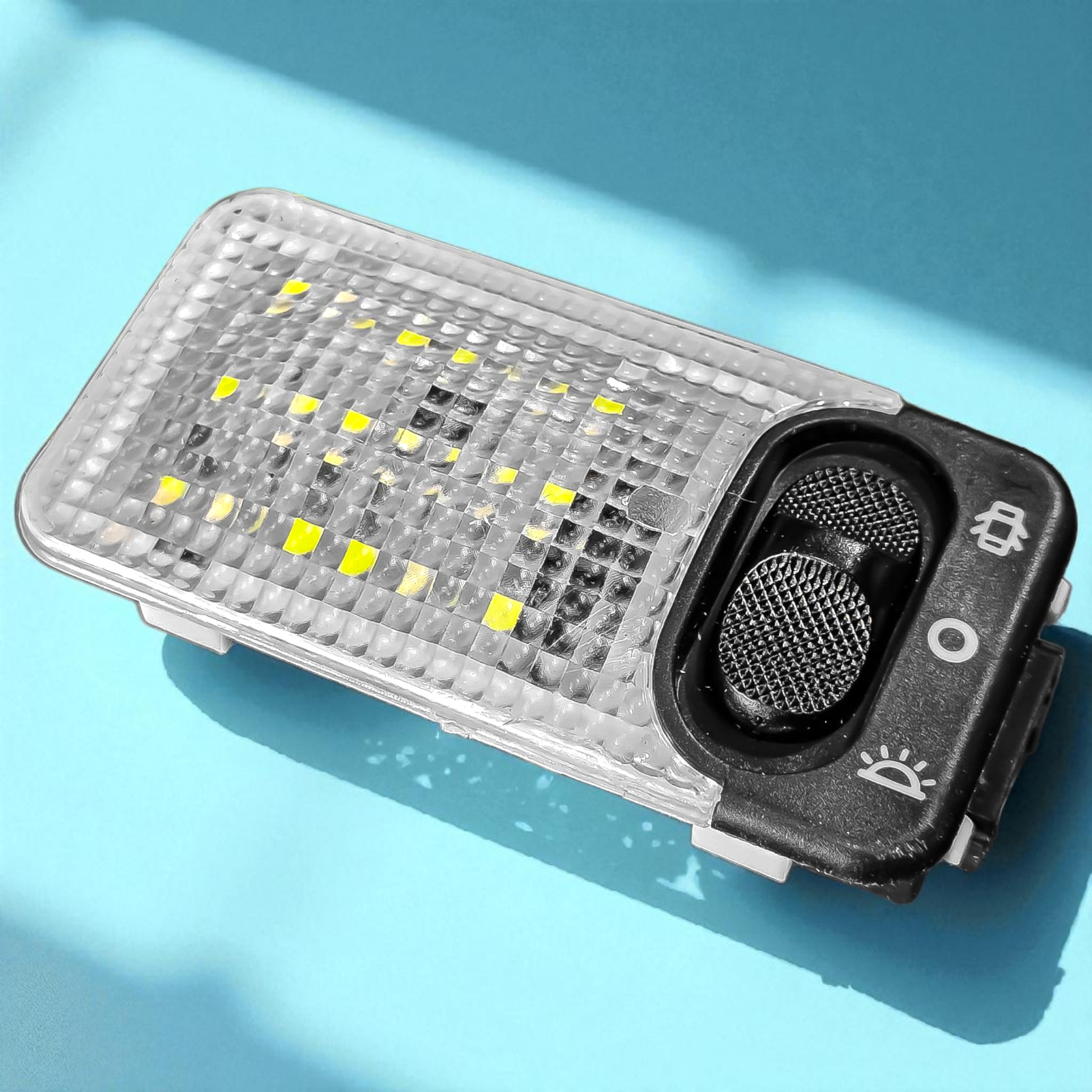 چراغ سقف خودرو بست یدک مدل LED.WHT مناسب برای رانا و رانا پلاس