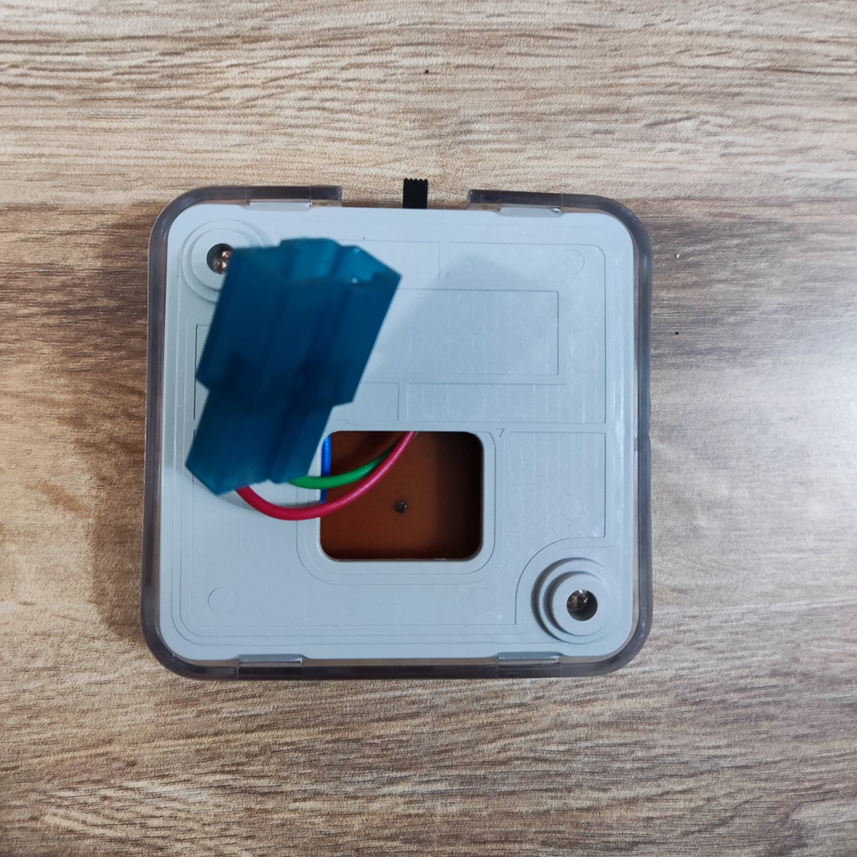 چراغ سقف و صندوق خودرو کم لایت مدل P2107 مناسب برای پراید مجموعه 2 عددی