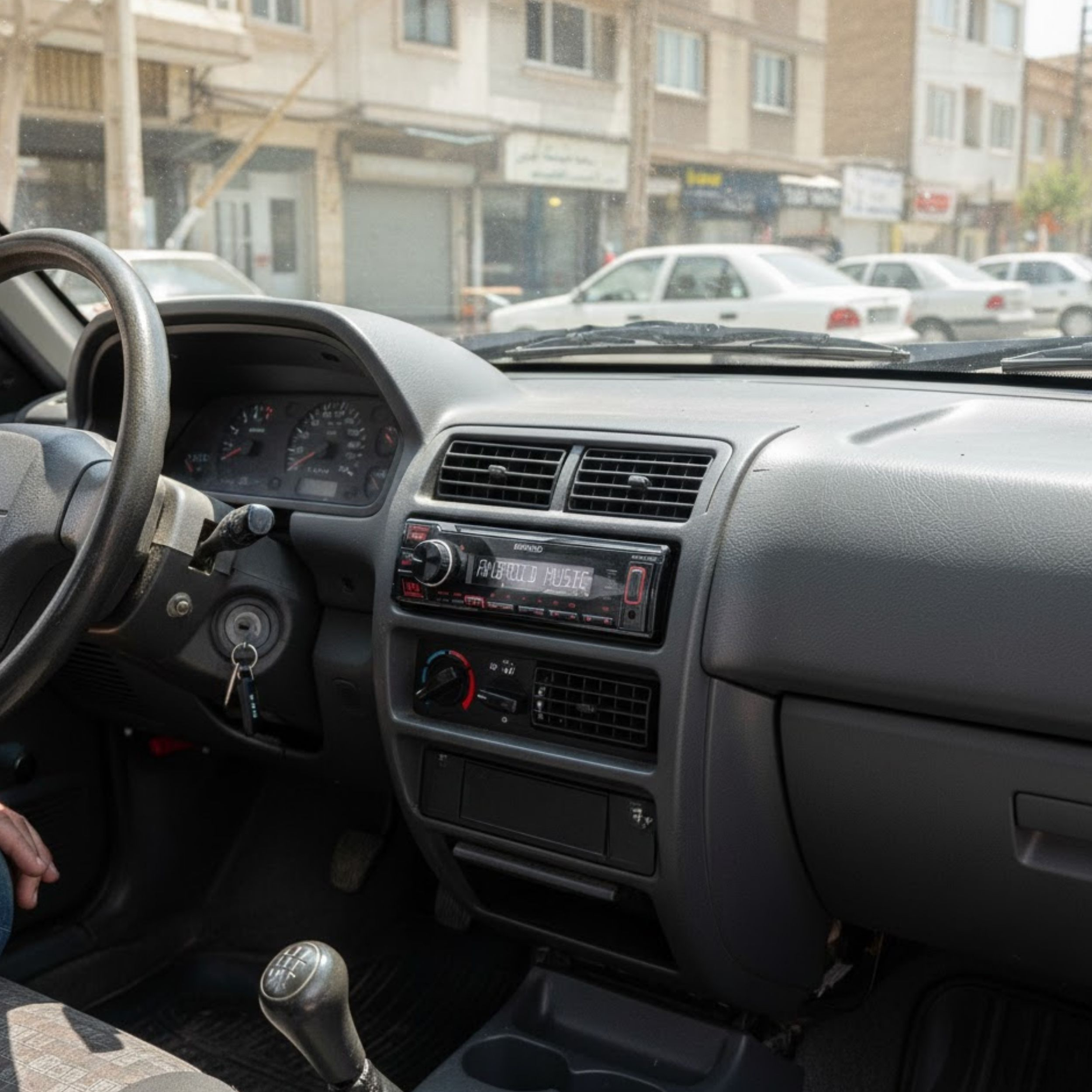 پخش کننده خودرو کنوود مدل KMM-105